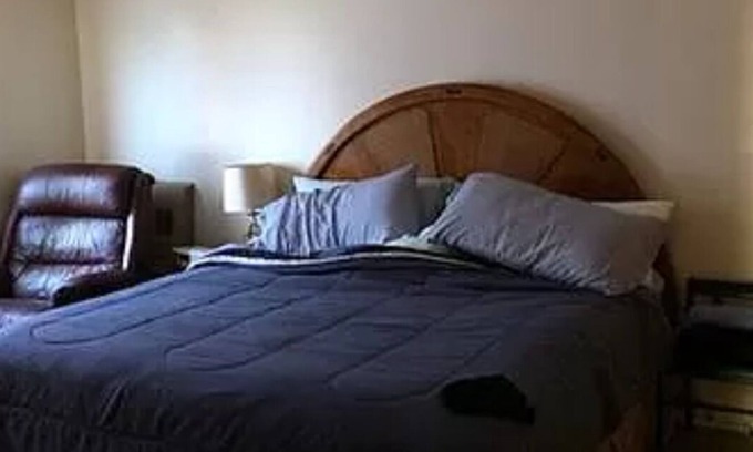 Lincoln Park Apartamento | spacious apartment. clean & updated Quiet neighborhood near downtown Lincolnpark