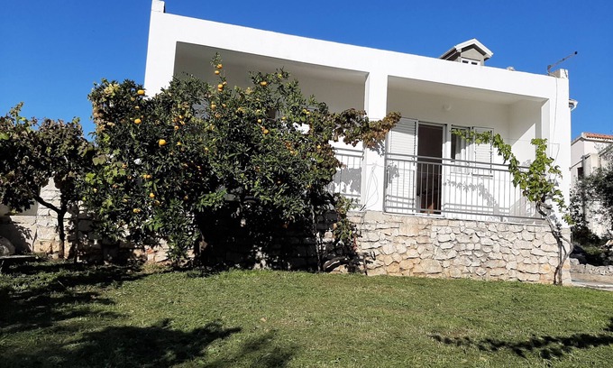 Podglavica Apartamento | Spacious apartment w balcony, big garden & grill