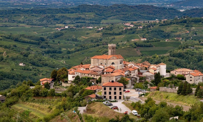 Brda Apartamento | Spacious App Breza With Amazing View, Kojsko, Slovenia