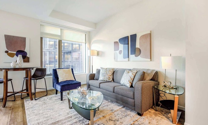 Seaport District Apartamento | Spacious Apt Full Kitchen In Seaport