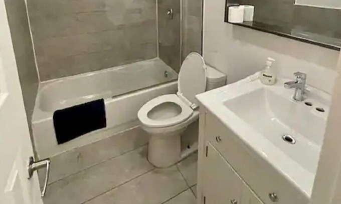 De Lorimier Apartamento | Spacious Apt Near Downtown w/ Wifi&Netflix