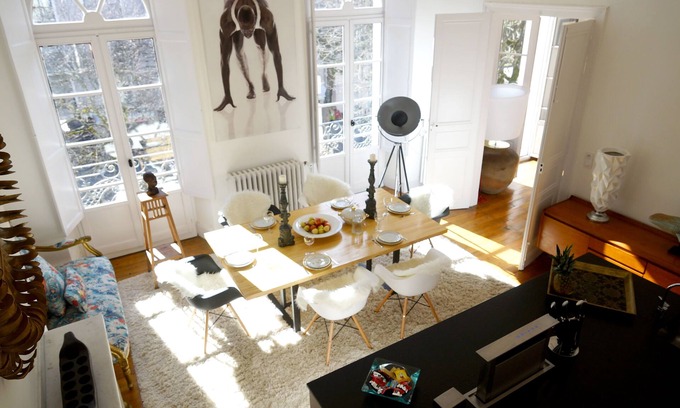 Bagneres-de-Luchon Apartamento | Spacious apt type 5 of 95m ², large volume, HEATED POOL