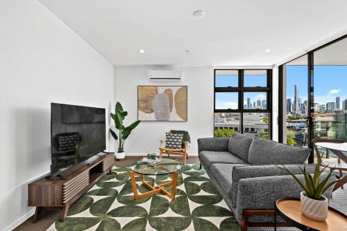 Newstead Apartamento | Spacious Apt with Stunning City Views and Car Park!