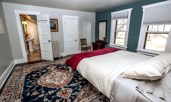 Downtown Flagstaff Apartamento | Spacious Artist Loft with Mountain Views #3
