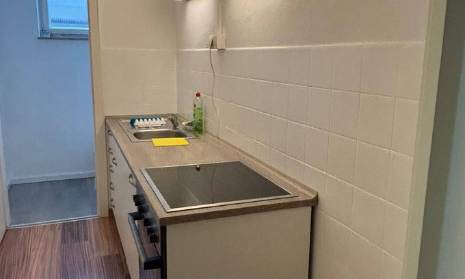 Furstenfeldbruck District Apartamento | Spacious basement apartment with 3 bedrooms, Wohnung mit 4 Betten