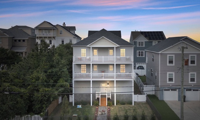 East Ocean View Casa | Spacious Bayfront Retreat
