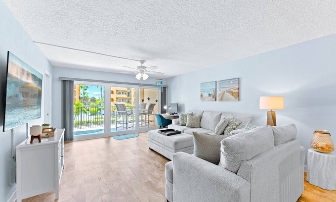 Port Canaveral Condominio | Spacious & Beachy Monthly Rental - On Beach w/ Pool!