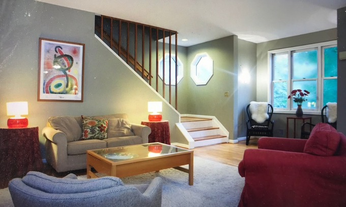 Takoma Park Casa | Hermosa casa hermosa con alma, cerca de lugares de interés DC, fácil a pie de Metro