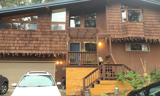 Day Valley Cabina | Spacious Cabin in Aptos Hills