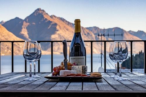 Queenstown Apartamento | Spacious Central Executive 4 Bedroom Apartment