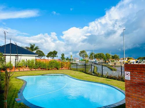 George Apartamento | Spacious Central George Getaway at 1 on York