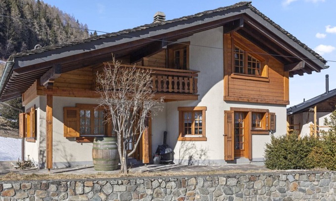 Saleinaz Casa | Spacious chalet in Val Ferret
