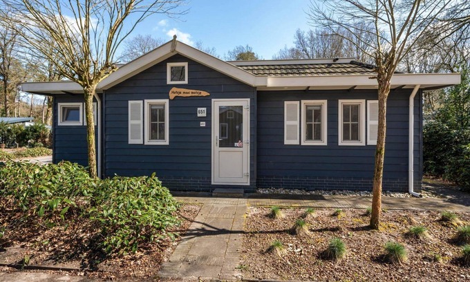 Hooghalen Casa | Spacious chalet with natural light, perfect for Drenthe’s nature.