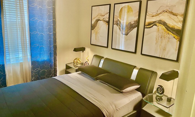 Greenway Plaza-Upper Kirby Apartamento | Spacious Clean and Classy 2bd in the heart of Houston