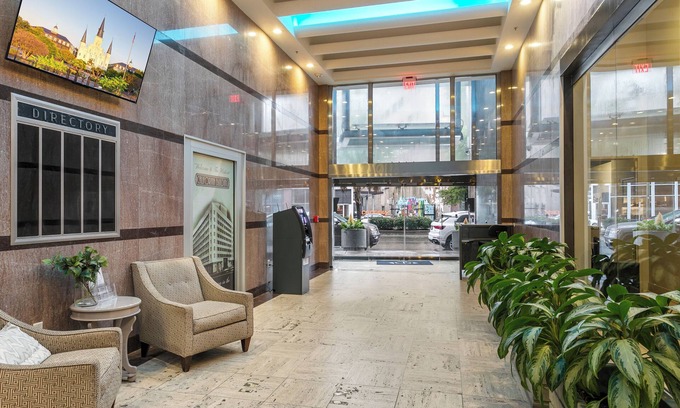 Central Business District Apartamento | Spacious Condo near Local Favorite Spots