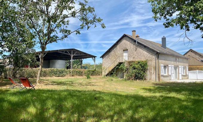 Le Gavre Cabaña | Alquiler vacacional: casa tranquila con jardín cerca de Nantes, ideal familias, WiFi y juegos incluidos