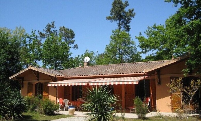 Grayan-Et-L'Hopital Casa | Amplia casa de campo en 4000 metros cuadrados de parcela de 4 km hasta el Atlántico