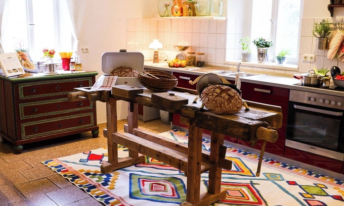 Weihenzell Apartamento | Spacious country house for 10 people