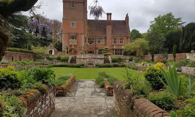 Newmarket Apartamento | Spacious Country House Apartment