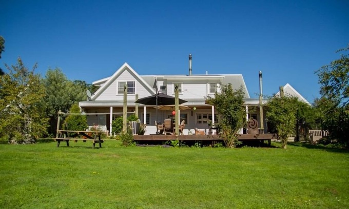 Martinborough Casa | Espaciosa casa de campo: un lugar para la familia, amigos o colegas para reunirse ...