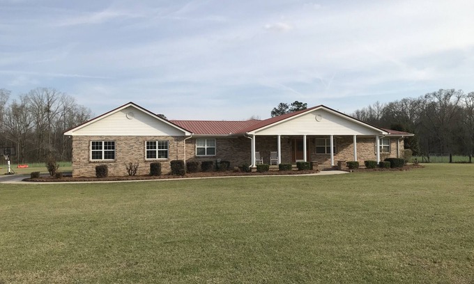 Fort Valley Casa | Spacious Country Ranch Home. 25 Private Acres All to Yourself.