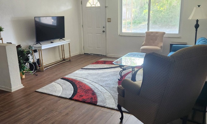 Regency Park Casa | Spacious cozy 3-bedroom entire house with waterview in Port Richey
