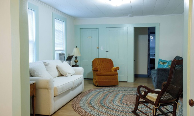 Shelburne Falls Apartamento | Ground floor 2/3 bed apartment