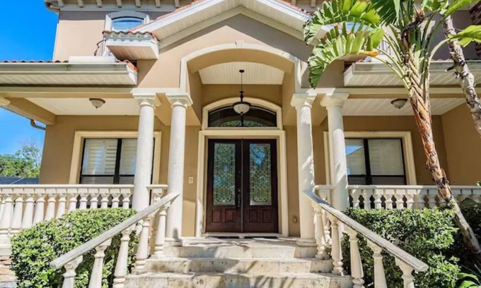 Davis Islands Casa | Spacious Davis Island Home, minutes away from downtown Tampa and Amalie Arena!