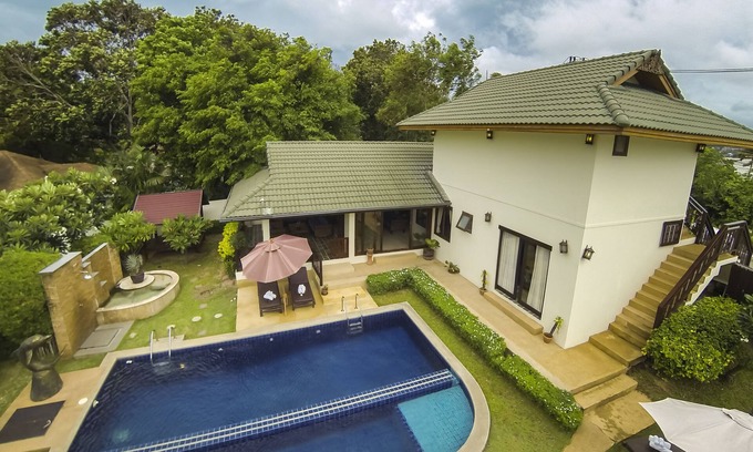 Moo 5 Villa | Amplio de lujo de 5 dormitorios villa habitación con piscina en el centro turístico de playa en Samrong Bay laguna