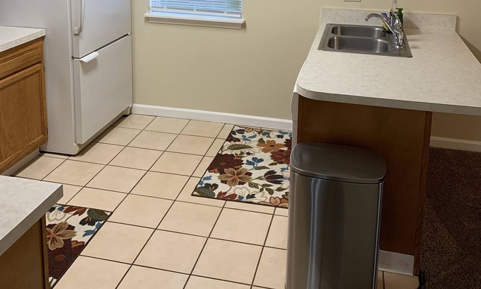 Akron Casa | Spacious, designed for the travel professional, family relo, and contract worker