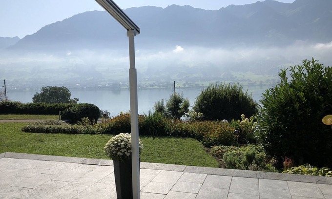 Wilen Villa | espaciosa villa unifamiliar con jardín grande por encima del lago Sarner