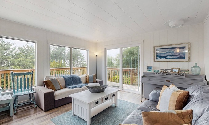 Rockaway Beach Casa | Spacious dog-friendly home with ocean views, full kitchen, washer & dryer