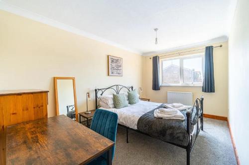 Ipswich Apartamento | Spacious & Elegant 3BR Home Near Ipswich City Centre