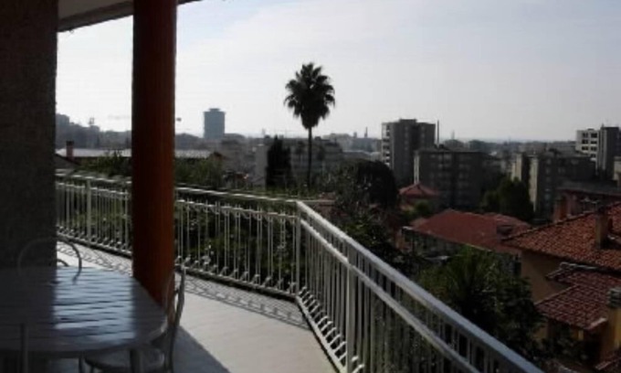 Imperia Apartamento | piso / apartamento - 4 cuartos - 4 Personas