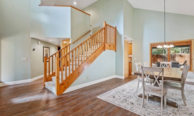 Flagstaff Casa | Spacious, Exquisite, Mountain Home! Prime Flagstaff Location!