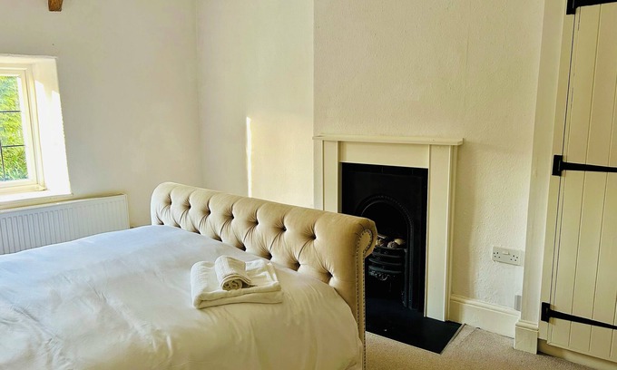 North Perrott Cabaña | Spacious Family Cottage Retreat