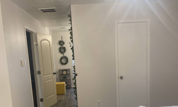 Missouri City Casa | Spacious family home in quiet suburban neighborhood less than 30Minutes from Hou