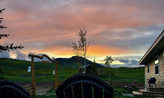 Lake Agnes Casa | Spacious Family Home Near Steamboat w/ Hot Tub Access & Mountain Views