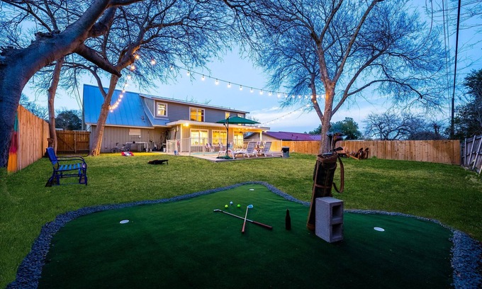 North San Antonio - SAT Casa | Villa Espaciosa/Alberca/Central en San Antonio