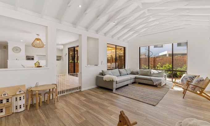 City Beach Casa | Spacious Family Retreat Minutes from City Beach & Scarborough
