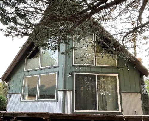 Pioneer Village Casa | Spacious family home on the Meadow Monthly Only