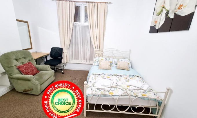 Rochdale Apartamento | Spacious Flat Near Rochdale Centre Self Check-in Free Parking & Fast Wi-Fi