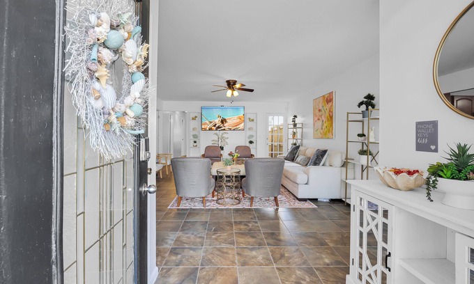 East Arlington Casa | Spacious Florida get away