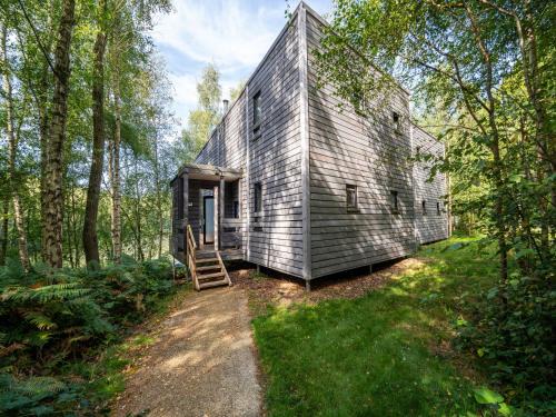 Maubray Casa | Spacious Forestside Mansion