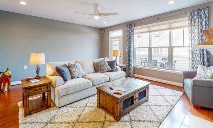 Frederick Casa | Spacious four-level home - office - dog-friendly