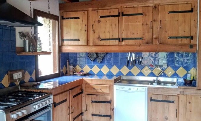 Monetier-les-Bains Chalet De Esquí | Chalet espacioso de 6 habitaciones con chimenea, barbacoa, cerca de pistas, aparcamiento privado