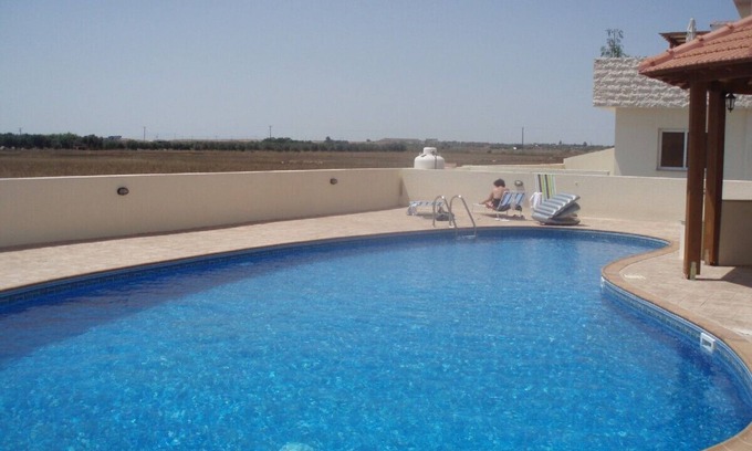 Cape Greko Apartamento | Amplio apartamento en planta baja de 3 dormitorios cerca de Ayia Napa