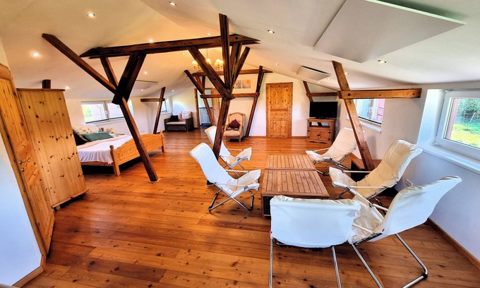 Hasselberg Apartamento | Spacious holiday apartment in an idyllic area