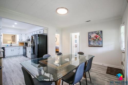Richmond Hill Casa | Spacious Home In Richmond Hill, Pet Friendly W- King Bed