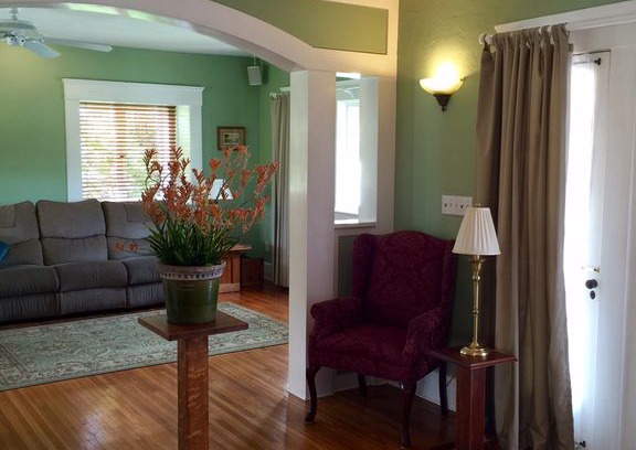 Middletown Casa | Spacious home in San Diego's prestigious Mission Hills Neighborhood